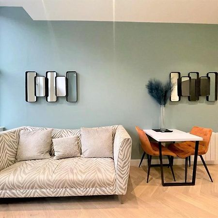 Appartamento Trendy And Newly Reno'D 1 Bed Nr The Meadows Edimburgo Esterno foto